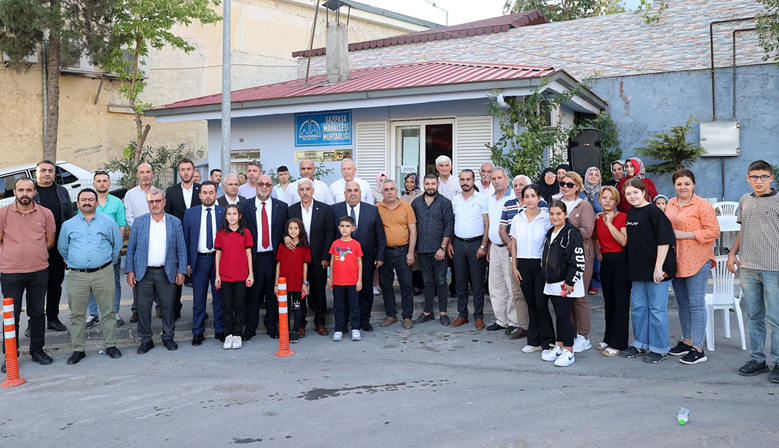 Dulkadiroğlu inşa etmek için var gücümüzle çalışıyoruz.”