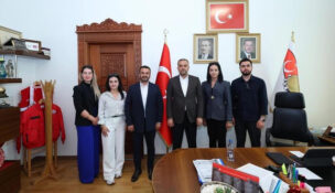 Oxford Yabancı Dil Kursu’ndan Başkan Toptaş’a Ziyaret